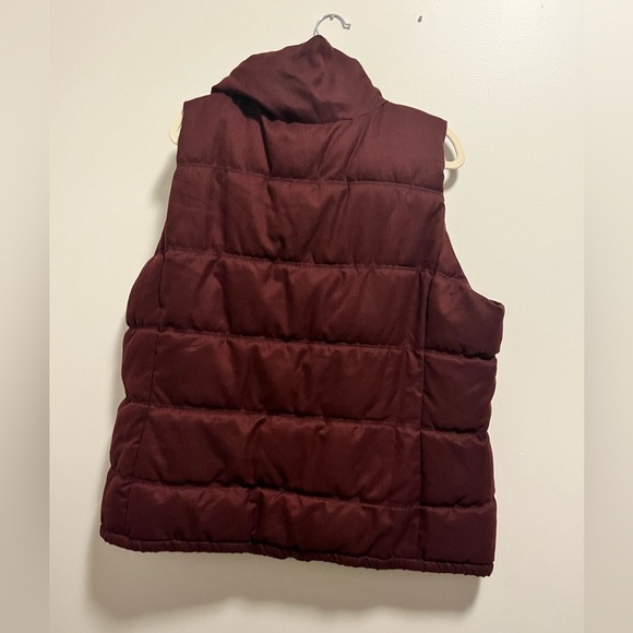 Old Navy Burgundy Puffer Vest - Picture 2 of 4